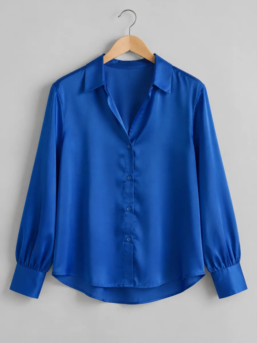 Seidenbluse in Saphirblau